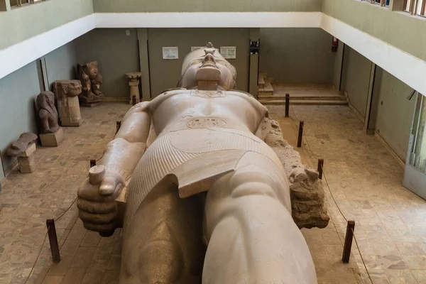 Ramses Tapınağı Memphis, Mısır Afrika