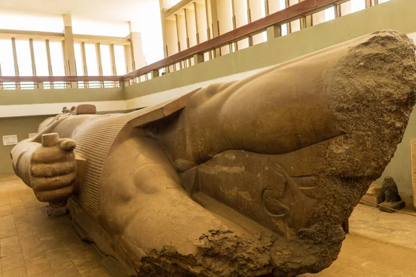 Ramses Tapınağı Memphis, Mısır Afrika