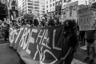 Roe, Wade 'e karşı. Los Angeles şehir merkezinde protesto. Yüksek kalite fotoğraf