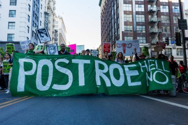 Roe, Wade 'e karşı. Los Angeles şehir merkezinde protesto. Yüksek kalite fotoğraf