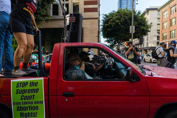 Roe, Wade 'e karşı. Los Angeles şehir merkezinde protesto. Yüksek kalite fotoğraf
