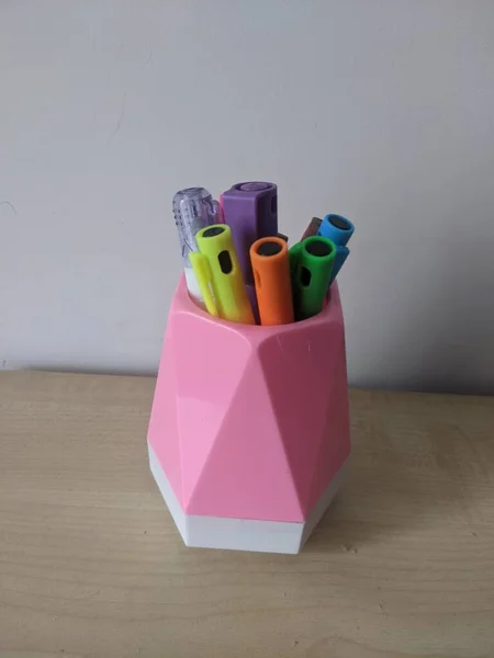 Beaucoup Cubes Jouets Plastique Coloré Sur Une Surface Blanche — Photo