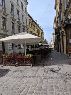 Ukrayna 'daki Lviv şehrinin sokak manzarası