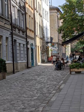 Lviv şehrinde bir sokak.