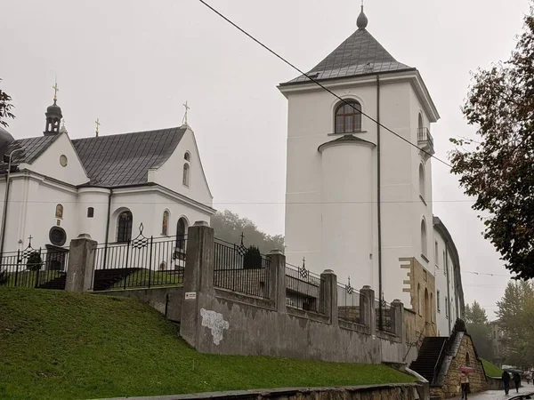 Alte Kirche Der Stadt Lviv Der Ukraine — Stockfoto