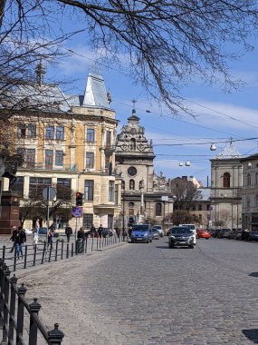 Ukrayna 'daki Lviv şehrinin sokak manzarası
