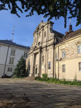 Ukrayna 'nın Lviv şehrindeki eski bina.