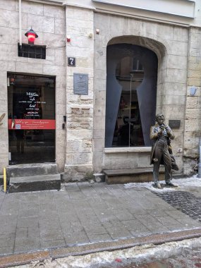 Mumlu ve şekerli Noel pastası