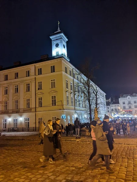 Рождественский Торт Свечами Сладостями — стоковое фото