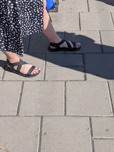 街上女人的腿 — 图库照片