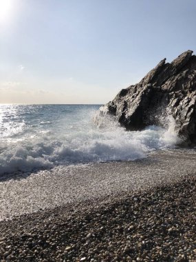 Güzel sahil ve deniz kışın