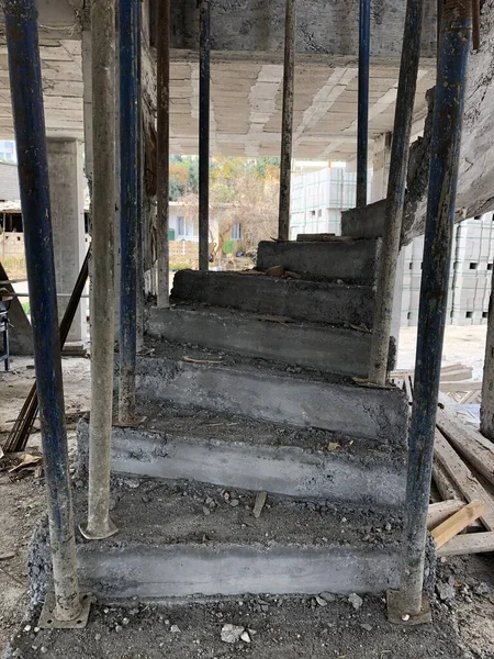 Escadaria Espiral Concreto Uma Casa Construção — Fotografia de Stock
