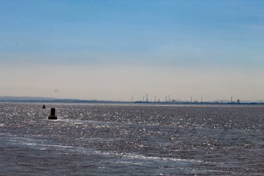 A wonderful summer landscape shot of the River Mersey, with Cheshire and the Wirral in the background. This was taken on a warm and clear day with great views.