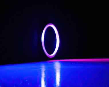 light rings, pink and blue, magenta and turquoise with reflections on the floor, black background, moving light rings, background, wallpaper, wallpaper, mobile background