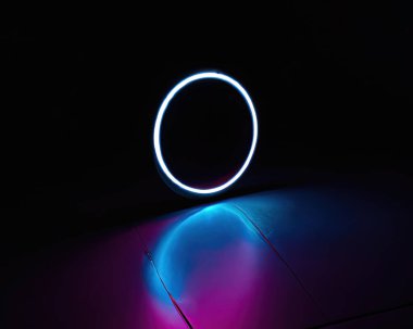 light rings, pink and blue, magenta and turquoise with reflections on the floor, black background, moving light rings, background, wallpaper, wallpaper, mobile background