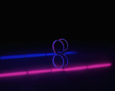light rings, pink and blue, magenta and turquoise with reflections on the floor, black background, moving light rings, background, wallpaper, wallpaper, mobile background