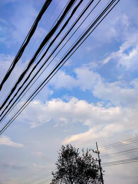 Poste Eléctrico Doble Alto Voltaje Para Aumentar Fuerza Distancia Entre —  Fotos de Stock