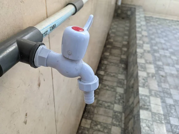 Old Water Faucet Ablution — 스톡 사진