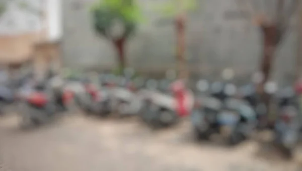 Sepeda Motor Buram Yang Diparkir Area Parkir Objek Background Bokeh — Stok Foto