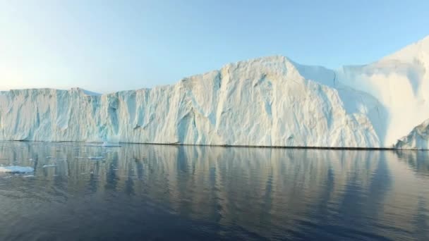 Coastline Antarctica Summer Global Warming Ice Formations Ice Massive Greenland — Stock Video