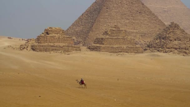 ピラミッド墓の歴史古い古代の魅力エジプトの観光ミステリーシンボルHd映像背景 — ストック動画