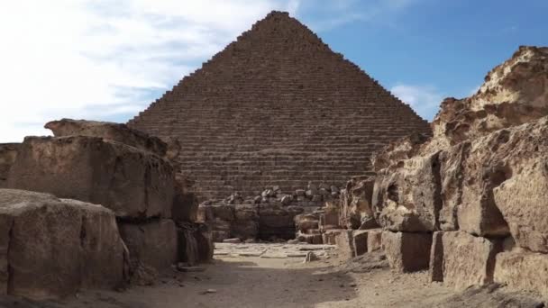 Pyramid Tomb History Old Ancient Attraction Egyptian Tourism Mystery Symbol — Stock Video