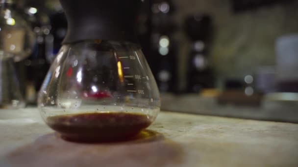 Conveniente Caffettiera Espresso Birra Cottura Famiglia Sul Lavoro Sfondi Video — Video Stock