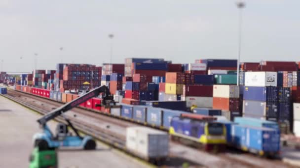 Temps Écoulé Train Chargement Conteneurs Marchandises Dans Port Expédition Terminal — Video