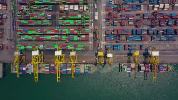 Time Lapse Aerial View Container Ship Carrying Container Shipping Cargo — Vídeos de Stock