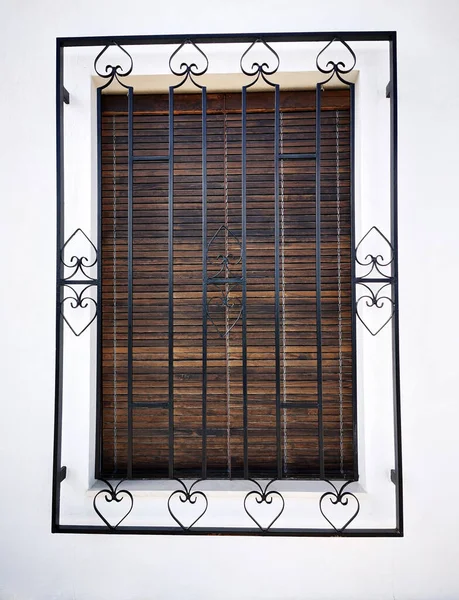 Andalusische Fenster Mit Zaun — Stockfoto