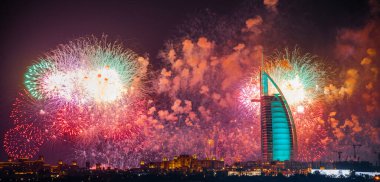Dubai, Birleşik Arap Emirlikleri 01012020: Yeni yıl arifesi, Havai fişek gösterisi