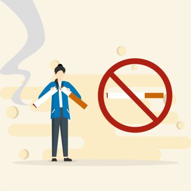 Sigarayı bırakmanın sembolü olarak bir kadının sigarayı kırması. Yeni sağlık hayatı olan eski bir sigara tiryakisi. Sigarayı bırakma kavramı, sağlıklı alışkanlıklar. Tütün günü yok..