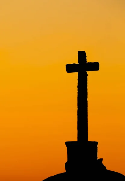 Silueta Crucifijo Durante Atardecer Invierno Povoa Lanhoso Portugal — Foto de Stock