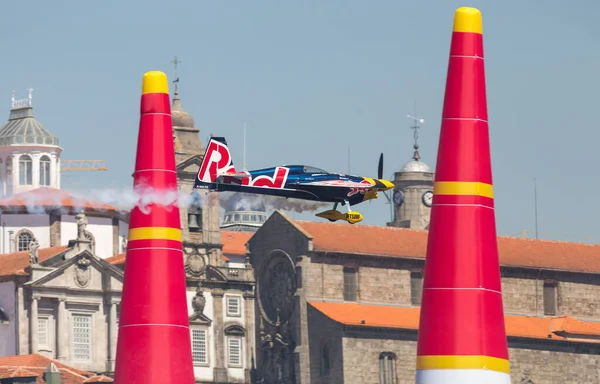 ポルトガル ポルトとガイア2017年9月3日 Red Bull Air Race Racing Day Pilot Martin — ストック写真