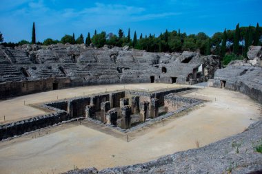 Sevilla 'nın İtalya şehrinde Roma amfitiyatrosu