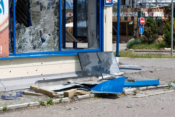 Наслідки Бомбового Вікна Розбитого Скла Пошкодження Будівлі Руйнування Війни України — стокове фото