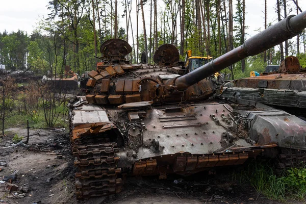 Dmitrivka Ukraine April 2022 Destroyed Tanks Combat Vehicles Russian Occupiers — Stock Photo, Image