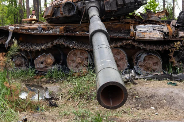 Close Barrel Downed Russian Tank Military Invasion Ukraine Ukraine War — Stock Photo, Image