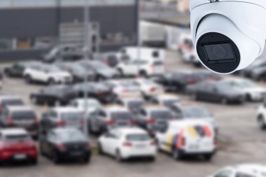Video surveillance camera installed on a vehicle parking