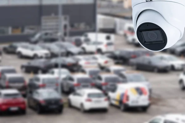 Video Surveillance Camera Installed Vehicle Parking — Stock Photo, Image