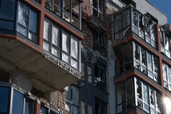 Die Ruinen Mehrstöckiger Gebäude Nach Dem Beschuss Abgebrannte Häuser Durch — Stockfoto