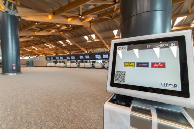 CLARK, PHIPPINES - Clark New International Airport 'taki 30 Nisan 2022 Yolcu Terminali, Manila' nın kuzeybatısındaki Clark Freeport Bölgesi 'ndeki Filipinler' e açılan uluslararası bir geçit..