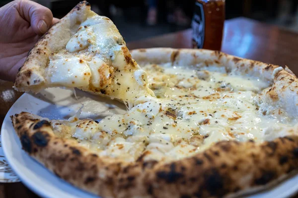Popular Italian Food Cheese Pizza — Stock Photo, Image