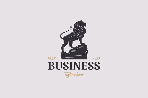 Logotipo Leão Sobre Uma Rocha — Vetor de Stock