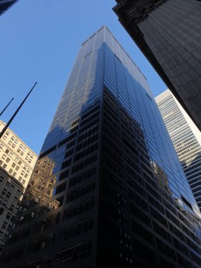 Şehirdeki modern bina manzarası