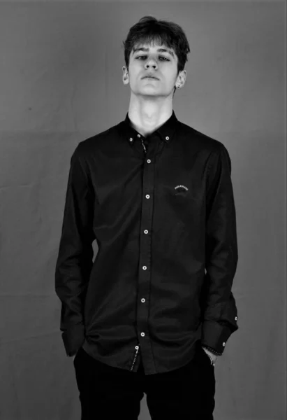 Black White Portrait Young Man Wearing Shirt Gray Studio Background — Stockfoto
