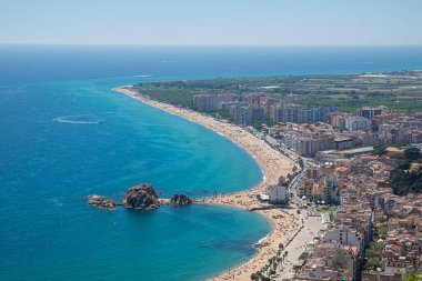 Blanes plajının hava manzarası, Costa Brava, Katalonya, İspanya