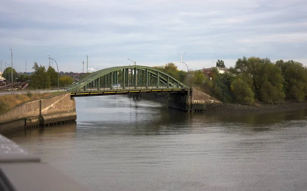 Denna Bild Visar Industribro Över Kanal Hamnen Hamburg Tyskland Skott — Stockfoto