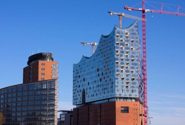 Tarih: Şubat 2015: Elbphilharmonie, Hamburg, Almanya açıklaması: sonunda Hamburg 'da senfoni orkestrası inşaatı tamamlandı, Elbphilharmonie.