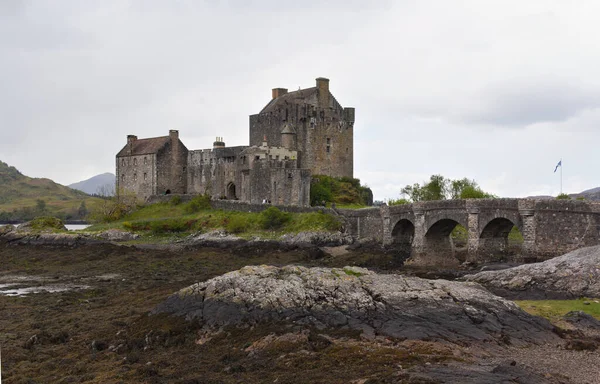 Eilean Donan Castle Located Loch Duich Western Scottish Highlands Photo — Photo